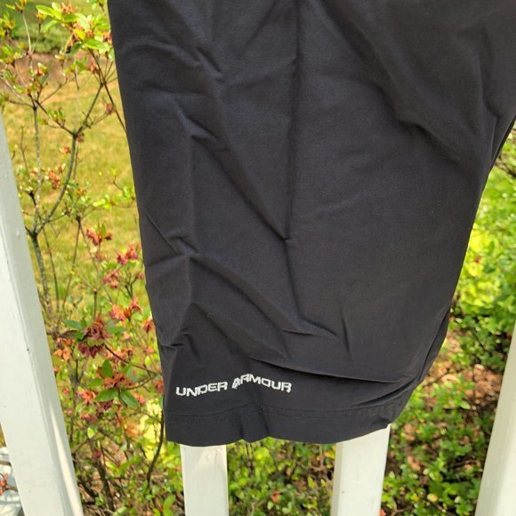 Under Armour Golf‎ Pants Crop Capri, Size 6 - Picture 8 of 10